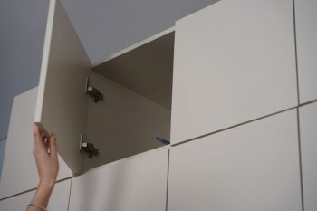 Шкаф 1200 мм Пальма с антресолью, Сатин (ДСВ) в Каменске-Уральском - kamensk-uralskij.mebel-e96.ru