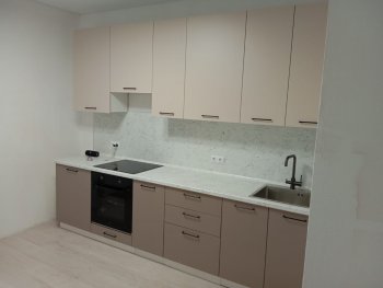 Кухонный гарнитур высокий Латте 3000 мм, Стол. 38 мм в Каменске-Уральском - kamensk-uralskij.mebel-e96.ru